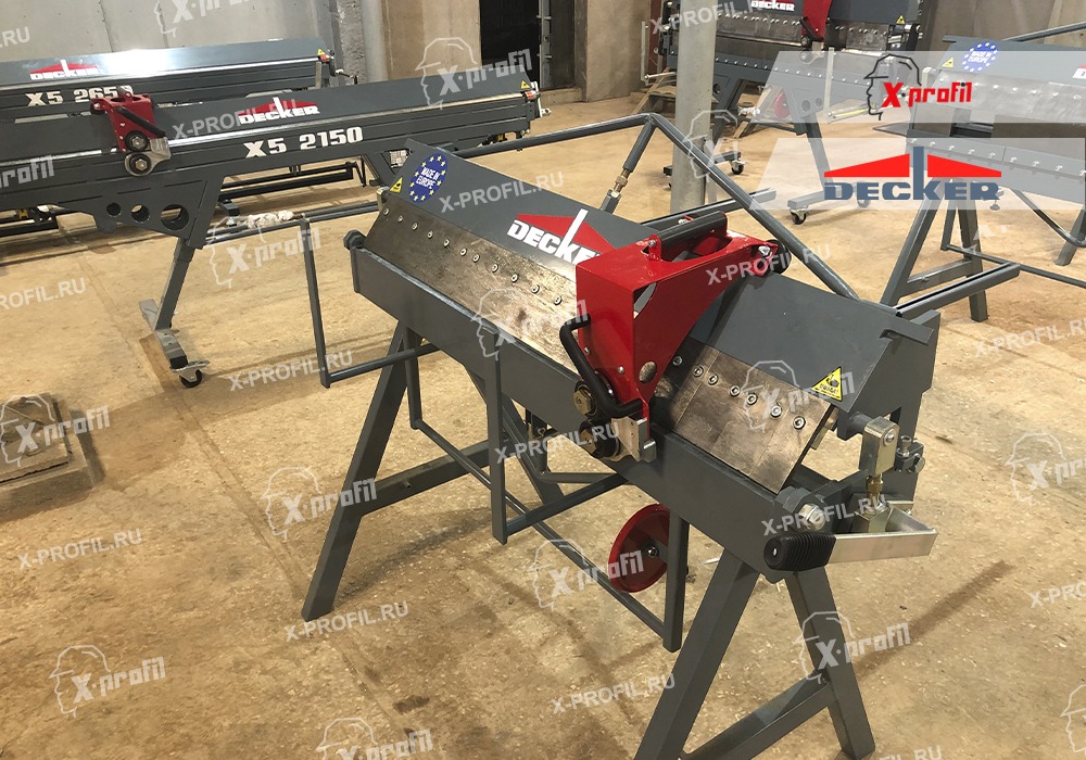 Сегментный листогиб Decker S 1250 фото товара Сегментный листогиб Decker S 1250 фото товара